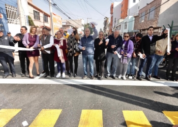 Gobierno de la Capital sigue mejorando las Vialidades Potosinas; Alcalde Galindo entrega la calle Naranjos totalmente regenerada