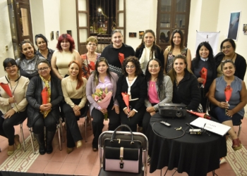 GOBIERNO ESTATAL IMPULSA POLÍTICA DE APOYO A MUJERES POTOSINAS
