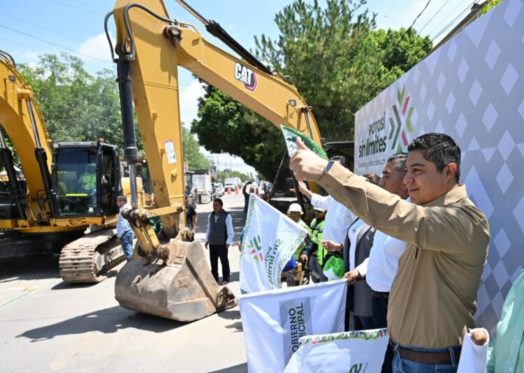 ANUNCIA RICARDO GALLARDO “ENCHÚLAME LA COLONIA” QUE RENOVARÁ 100 COLONIAS EN 2026