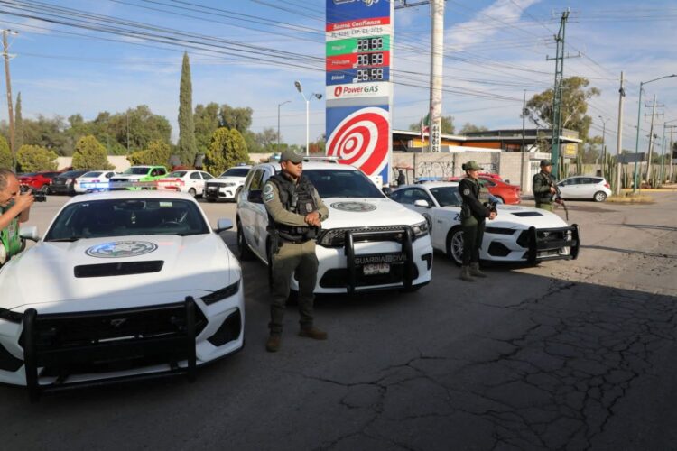 GUARDIA CIVIL ESTATAL DETIENE A HOMBRES CON ARMA DE FUEGO Y  CARTUCHOS ÚTILES EN AHUALULCO