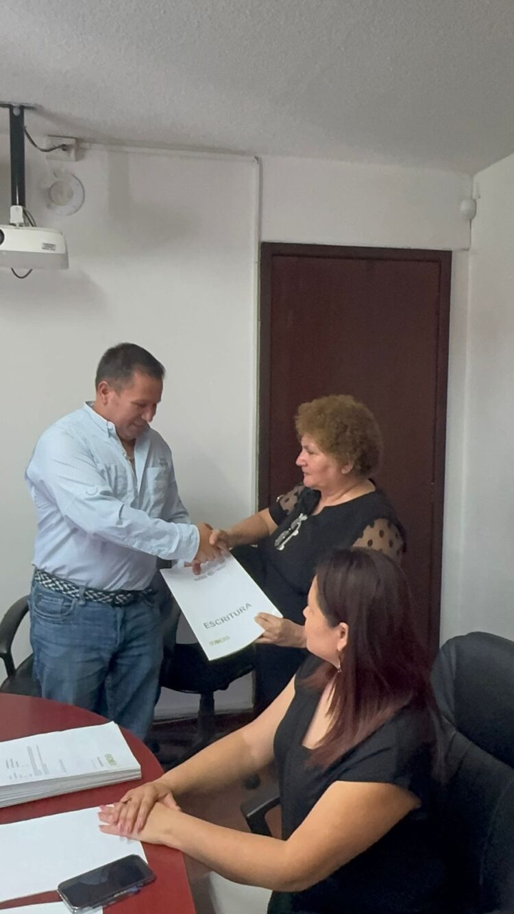 ESTADO GARANTIZA CERTEZA PATRIMONIAL A FAMILIAS DE LA CAPITAL