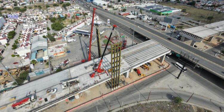 ESTADO INFORMA CIERRES VIALES POR MONTAJE DE ESTELAS EN SISTEMA ATIRANTADO