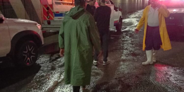 ESTADO BRINDA APOYO A LA POBLACIÓN POR LLUVIAS EN LA CAPITAL