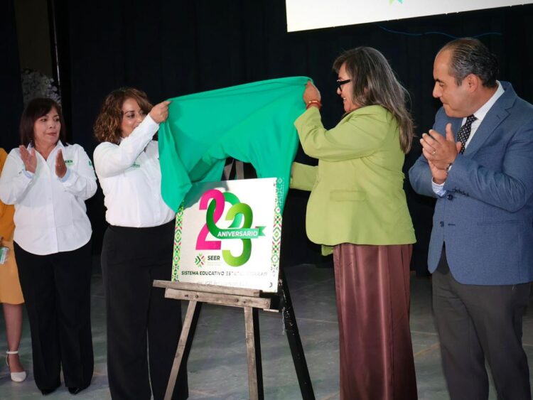 SAN LUIS CONMEMORA 203 AÑOS DEL SEER CON UNA EDUCACIÓN SIN LÍMITES