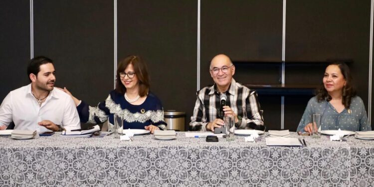 Líderes empresariales y Alcalde Galindo agilizan mecanismos de licencias para negocios