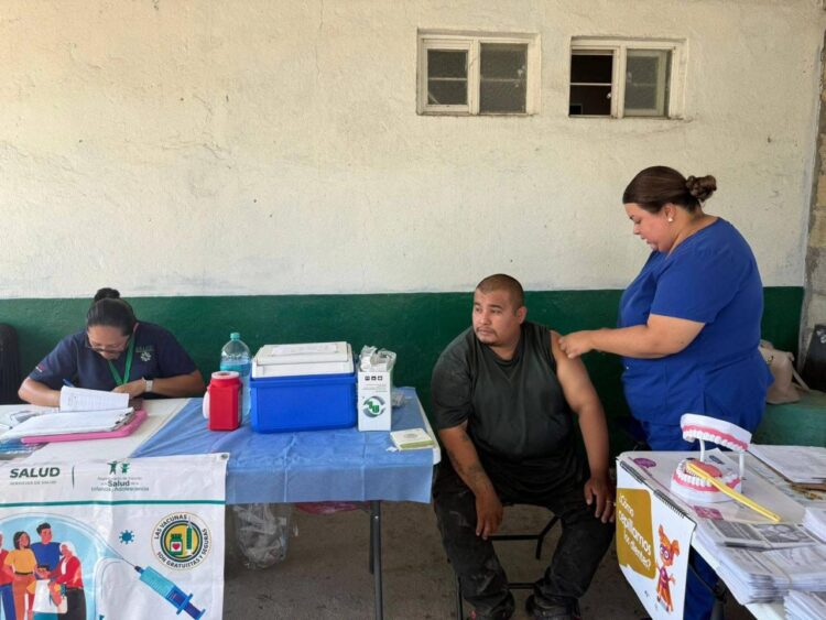 GOBIERNO ESTATAL REFUERZA VACUNACIÓN DURANTE TODO MAYO