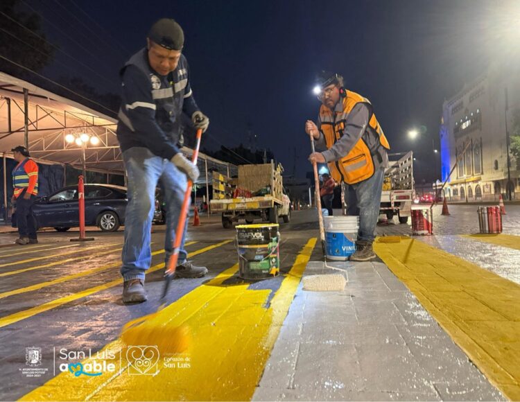 De noche, Gobierno de la Capital también trabaja por el Centro Histórico de San Luis Capital