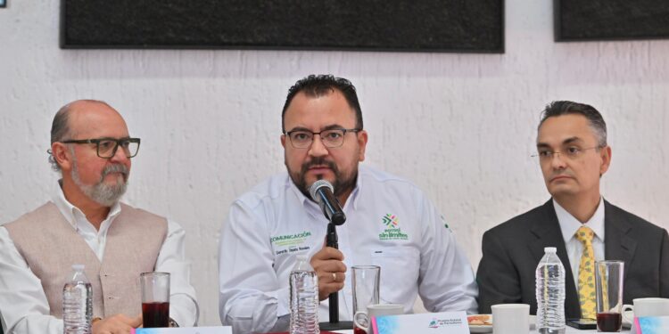 AVANZA EL CERTAMEN PERIODÍSTICO CON LA INSTALACIÓN DEL JURADO CALIFICADOR