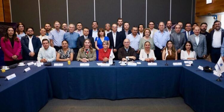 Alcalde Galindo destaca avances en seguridad y eficiencia gubernamental ante COPARMEX