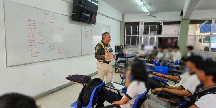 SSPC SE SUMA A ESTRATEGIAS PREVENTIVAS IMPULSADAS EN ESCUELAS POTOSINAS