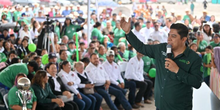 *RICARDO GALLARDO INICIA EN VANEGAS LA CONSTRUCCIÓN DE UNA DE LAS UNIDADES DEPORTIVAS MÁS GRANDES DE LA REGIÓN*