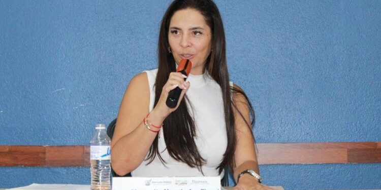 Reconocimiento de SHCP, producto del gran trabajo del Gobierno de la Capital: Regidora Margarita Hernández Fiscal