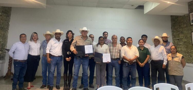 ESTADO CERTIFICA A TANCANHUITZ COMO MUNICIPIO LIBRE DE TUBERCULOSIS BOVINA