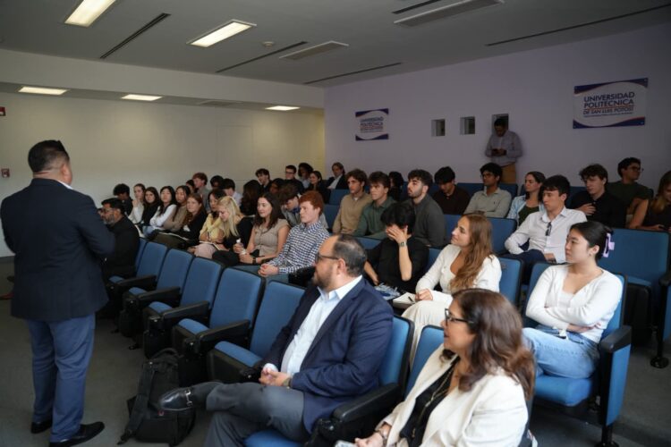 UNIVERSIDAD POLITÉCNICA FORTALECE EDUCACIÓN TECNOLÓGICA Y POSGRADOS