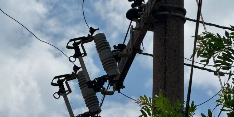 Tormentas eléctricas provocaron paros temporales en la red de Interapas