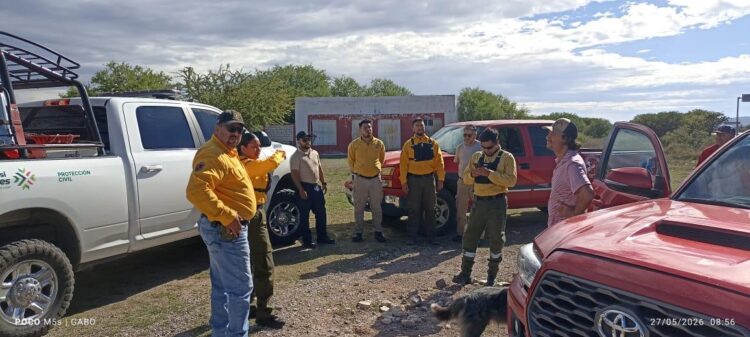 GOBIERNO ESTATAL REFUERZA COMBATE A INCENDIO EN CHARCAS