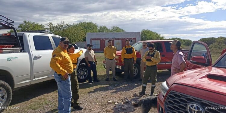 GOBIERNO ESTATAL REFUERZA COMBATE A INCENDIO EN CHARCAS
