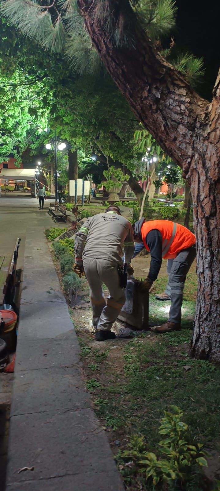 Gobierno de la Capital detecta falla en la iluminación en el Centro Histórico y restablece la iluminación en tiempo mínimo