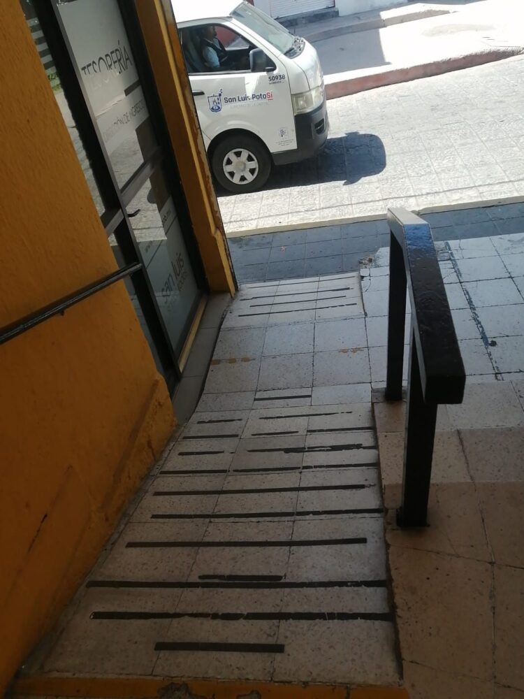 DIF Municipal fortalece acciones de accesibilidad en mercados tradicionales de la Capital