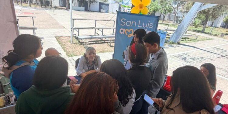 Unen esfuerzos San Luis Capital y CONALEP a favor de las juventudes de la Delegación La Pila
