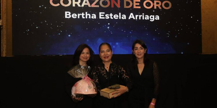 AMEXME capítulo SLP, reconoce a Estela Arriaga por su labor en favor de las familias potosinas