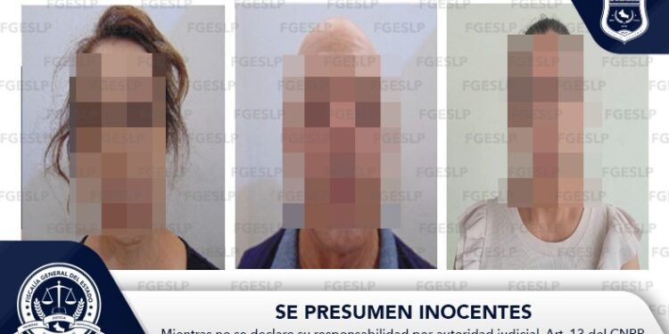 *DOS MUJERES Y UN HOMBRE FUERON DETENIDOS POR FGESLP AL SER SEÑALADOS POR EL DELITO DE FRAUDE ESPECÍFICO*