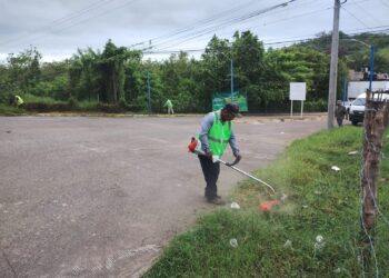 GOBIERNO ESTATAL LLEVA ENCHULANDO TU COMUNIDAD A TAMAZUNCHALE