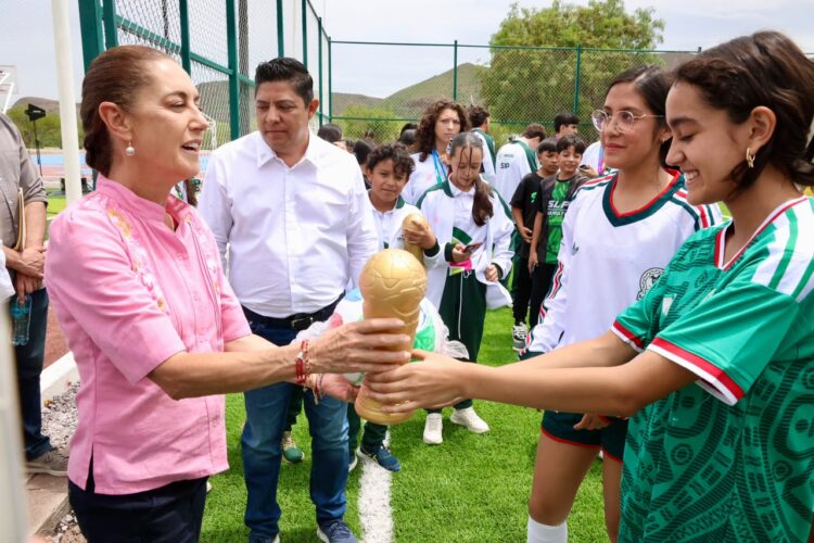 RICARDO GALLARDO Y CLAUDIA SHEINBAUM IMPULSAN INFRAESTRUCTURA DEPORTIVA EN SANTA MARÍA DEL RÍO