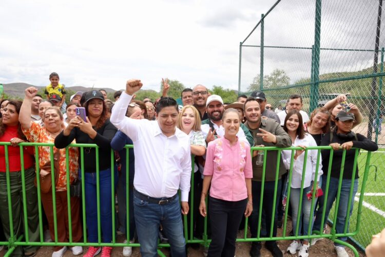 RICARDO GALLARDO Y CLAUDIA SHEINBAUM IMPULSAN INFRAESTRUCTURA DEPORTIVA EN SANTA MARÍA DEL RÍO