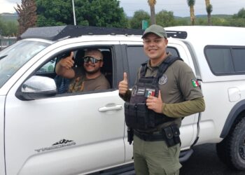 GUARDIA CIVIL ESTATAL BRINDA SEGURIDAD Y ACOMPAÑAMIENTO A CARAVANA MIGRANTE