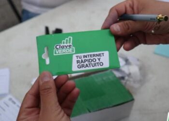 SAN LUIS A LA VANGUARDIA EN USO DE TECNOLOGÍAS Y CON INTERNET GRATUITO