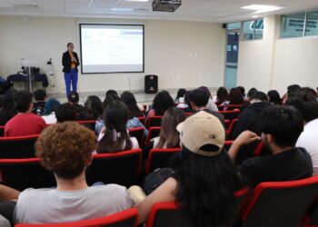 UNIVERSIDAD TECNOLÓGICA METROPOLITANA PREPARA OBTENCIÓN DEL TÍTULO PROFESIONAL