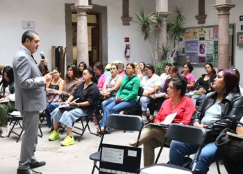 GOBIERNO ESTATAL FORTALECE CAPACIDADES FINANCIERAS Y JURÍDICAS DE MUJERES EMPRENDEDORAS