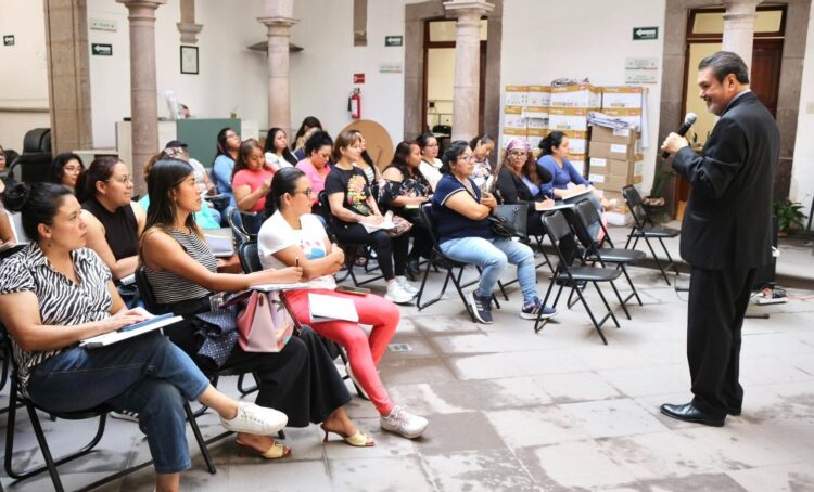 GOBIERNO ESTATAL FORTALECE CAPACIDADES FINANCIERAS Y JURÍDICAS DE MUJERES EMPRENDEDORAS