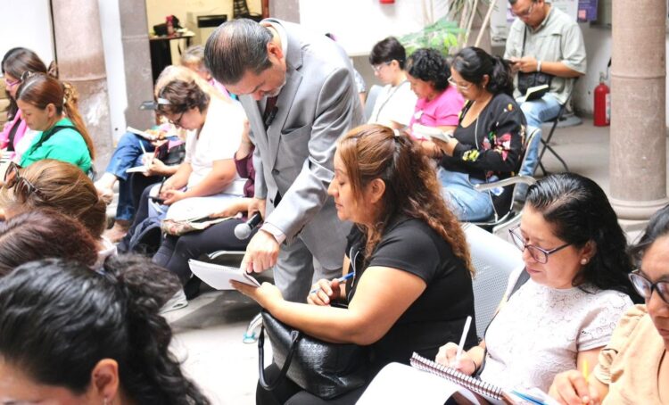 GOBIERNO ESTATAL FORTALECE CAPACIDADES FINANCIERAS Y JURÍDICAS DE MUJERES EMPRENDEDORAS