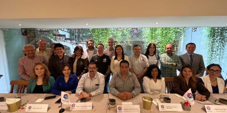 CEMEXICANO INSTA A BLINDAR LA CUMBRE NASCO 2027 DE LA ESTRIDENCIA POLÍTICA LOCAL
