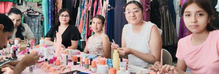 GOBIERNO ESTATAL FORTALECE LA CAPACITACIÓN Y EL EMPRENDIMIENTO EN TAMAZUNCHALE