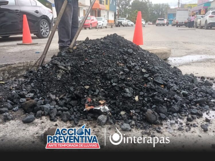 Interapas refuerza trabajos de limpieza en drenajes ante la temporada de lluvias