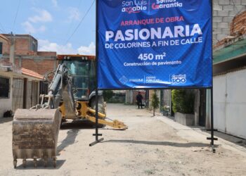 Gobierno de la Capital lleva obras y servicios a la Colonia Casanova