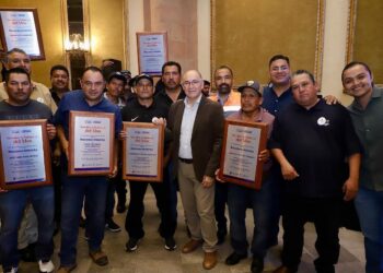 El Gobierno de Enrique Galindo reconoce y mejora las condiciones laborales del Ayuntamiento