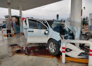 Choque contra bomba de gasolina