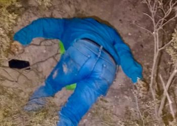 Localizan cuerpo sin vida en carretera Matehuala