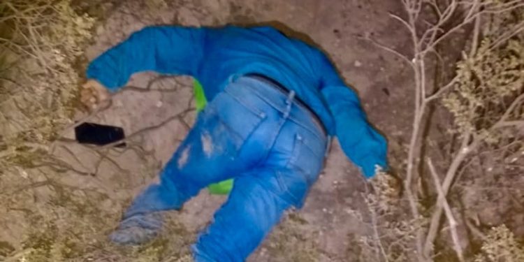 Localizan cuerpo sin vida en carretera Matehuala