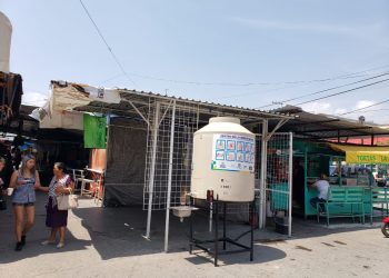 Suspenden actividades en el tianguis local de Villa de Reyes