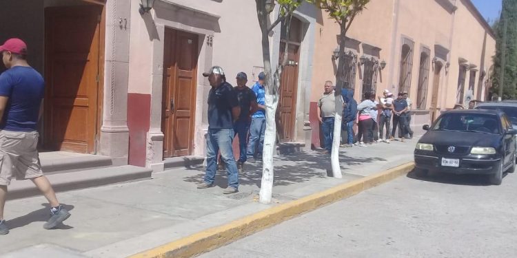 Por la salud de la ciudadanía, se restringen accesos a ciertas áreas en Villa de Reyes