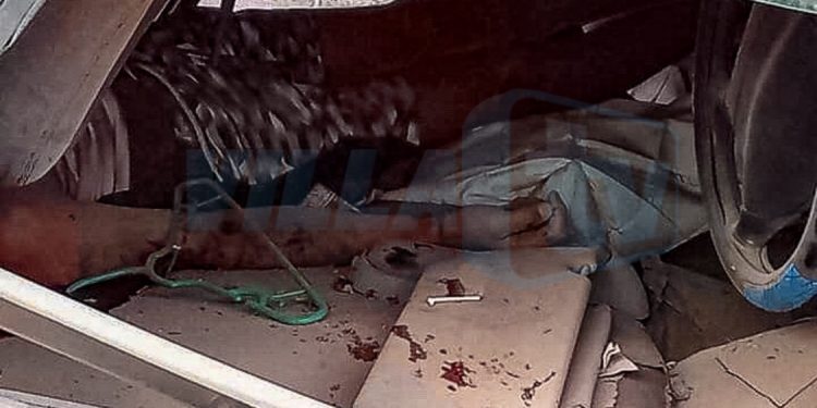 Volcadura deja un muerto y tres heridos