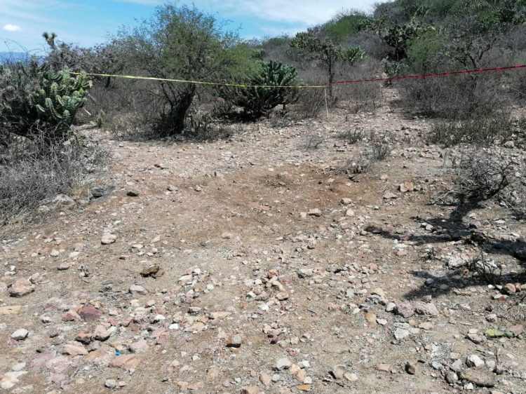 Localizan restos humanos en dos fosas clandestinas en Villa de Reyes