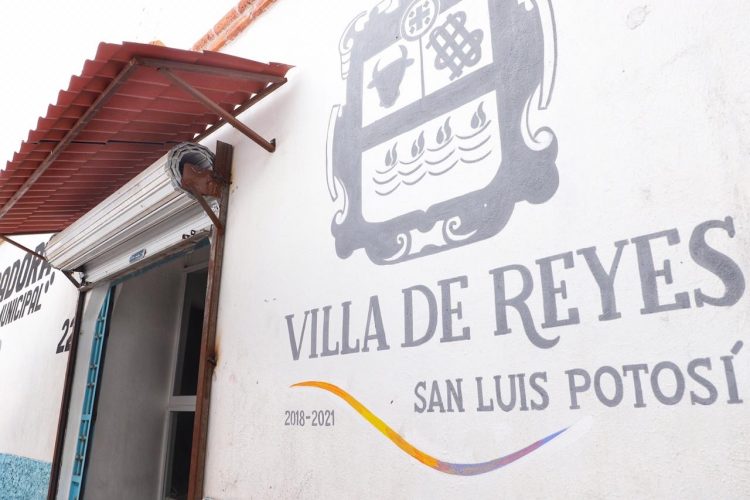 Agua de botellón gratis para habitantes de la cabecera de Villa de Reyes