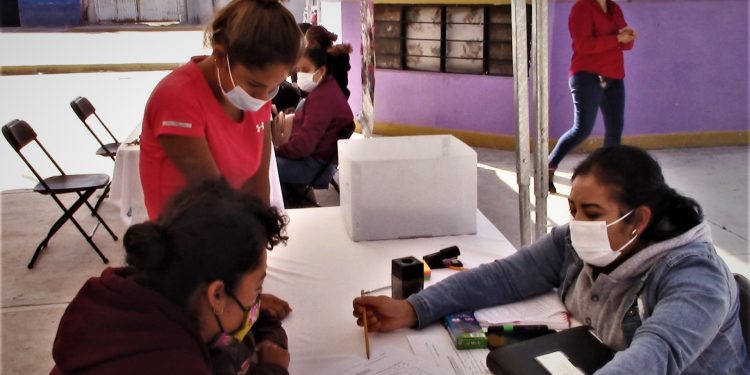 INSTITUTO PARA LA MUJER TRABAJA EN CONJUNTO CON DESARROLLO PARA LAS MUJERES, EN BENEFICIO DE LAS VILLAREYENCES