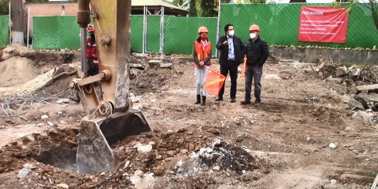 IMPORTANTE CADENA COMERCIAL LLEGA A SANTA MARÍA DEL RIO